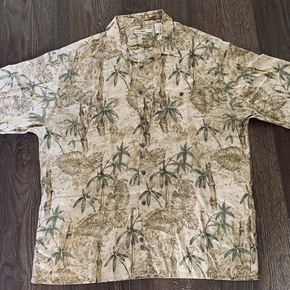 Hawaiian Shirt - Picture 6 of 6
